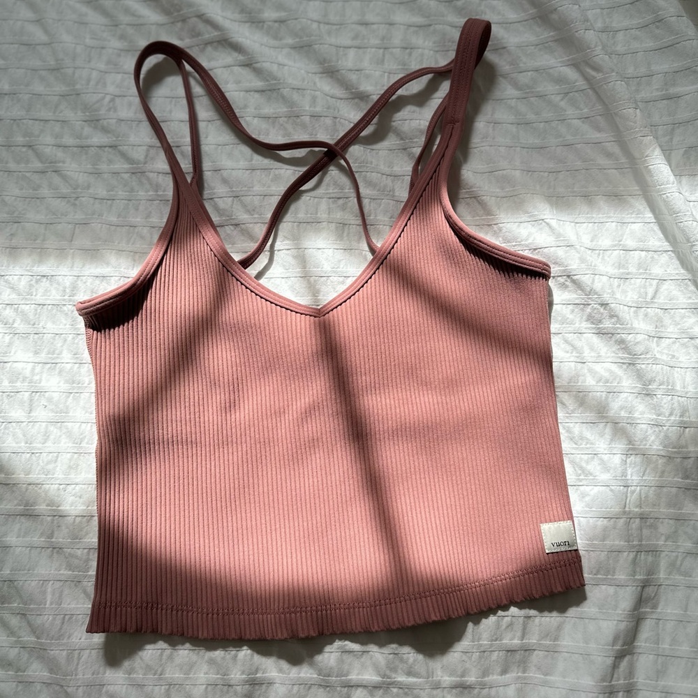 VUORI Pink Ribbed Tank Top